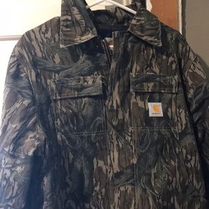Men’s camo Carhartt jacket
